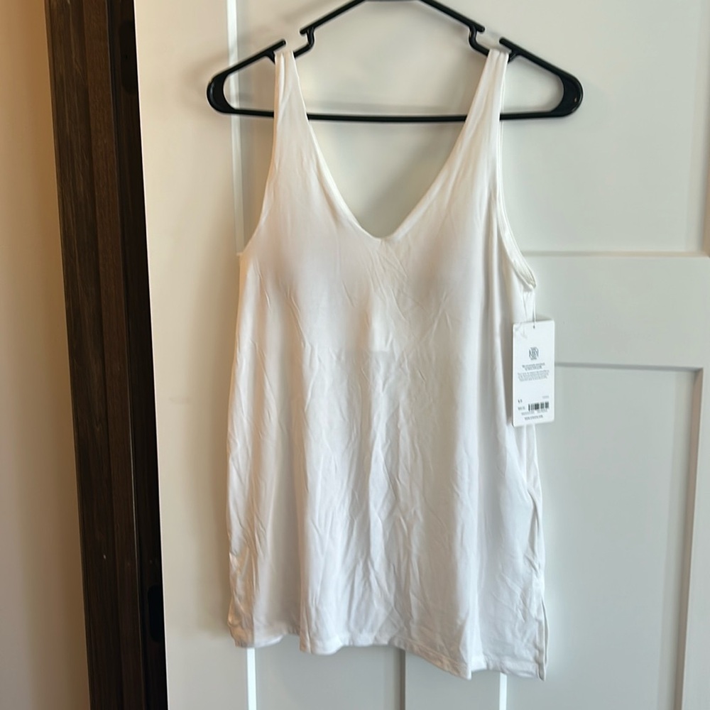 Athleta Women’s Essence Support Tank NWT